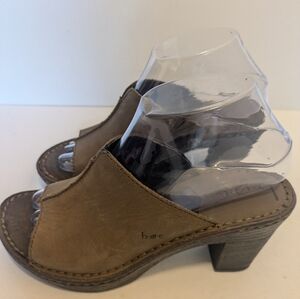 BOC Born Brown Leather Faux Wood Mule Clogs Sz. 7